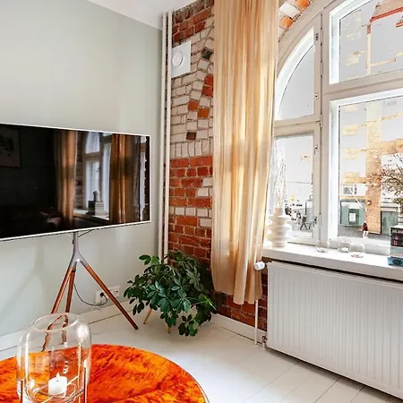 Well-equipped Art Noveau Gem - Calm & Appartement